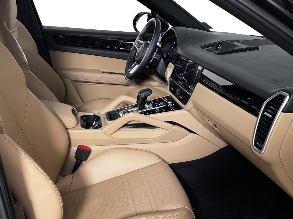 used 2022 Porsche Cayenne car, priced at $64,900