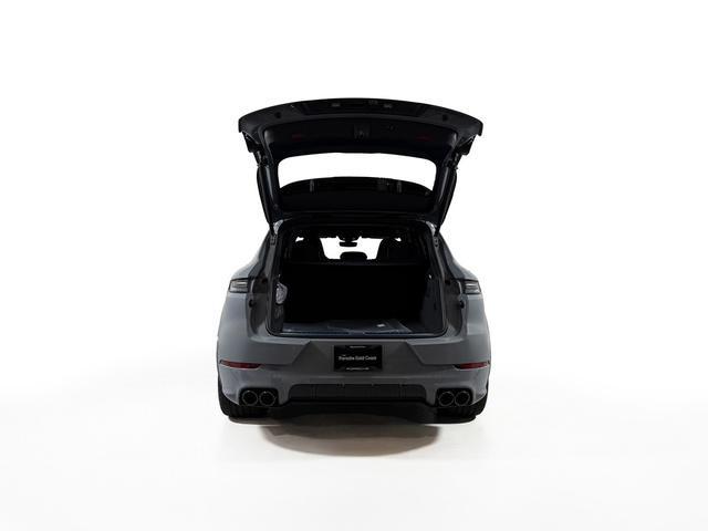 new 2025 Porsche Cayenne car, priced at $141,125