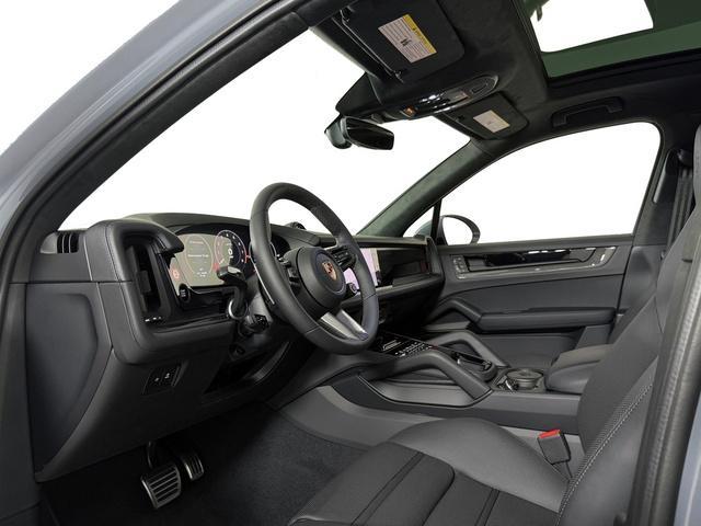 new 2025 Porsche Cayenne car, priced at $141,125