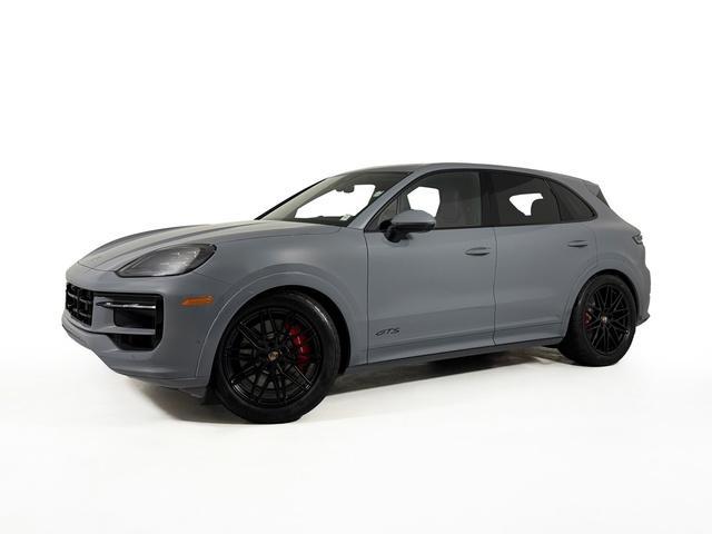 new 2025 Porsche Cayenne car, priced at $141,125