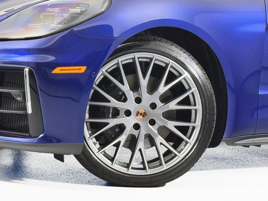 new 2025 Porsche Panamera car, priced at $121,485