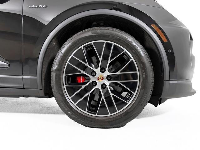 used 2025 Porsche Macan car, priced at $80,895