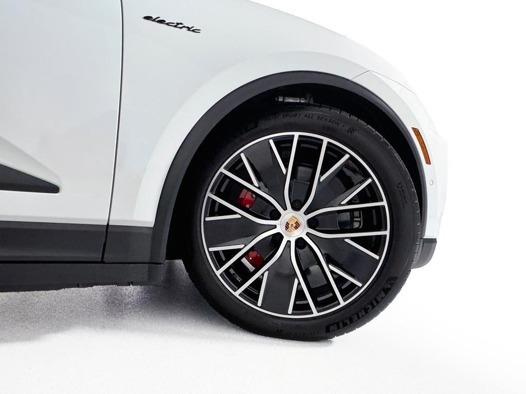 new 2025 Porsche Macan car, priced at $96,145