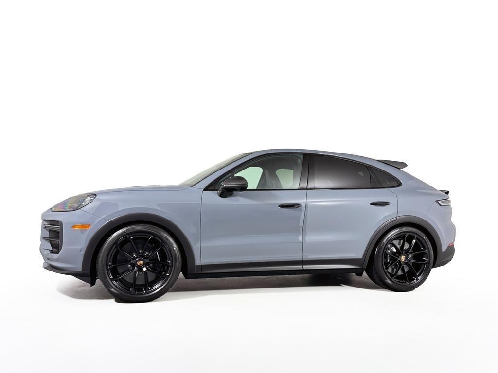 new 2025 Porsche Cayenne car, priced at $221,425