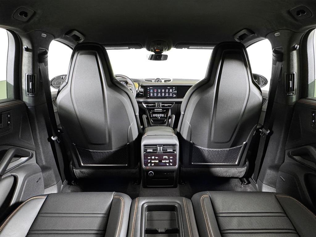 new 2025 Porsche Cayenne car, priced at $221,425