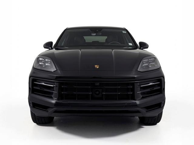 new 2025 Porsche Cayenne car, priced at $114,925