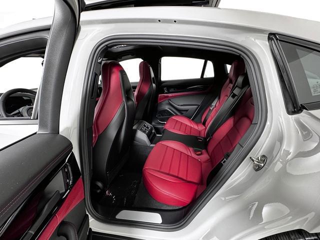 new 2025 Porsche Panamera car, priced at $128,085