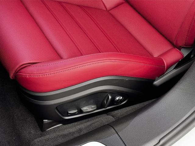 new 2025 Porsche Panamera car, priced at $128,085