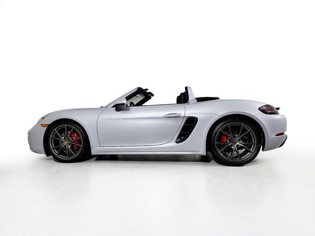 new 2025 Porsche 718 Boxster car, priced at $107,405