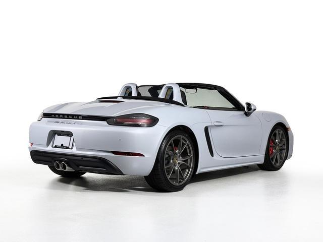 new 2025 Porsche 718 Boxster car, priced at $107,405