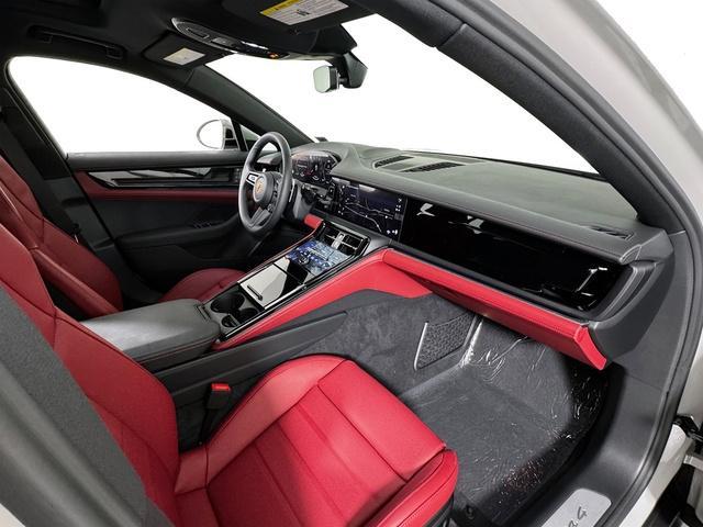 new 2025 Porsche Panamera car, priced at $128,435