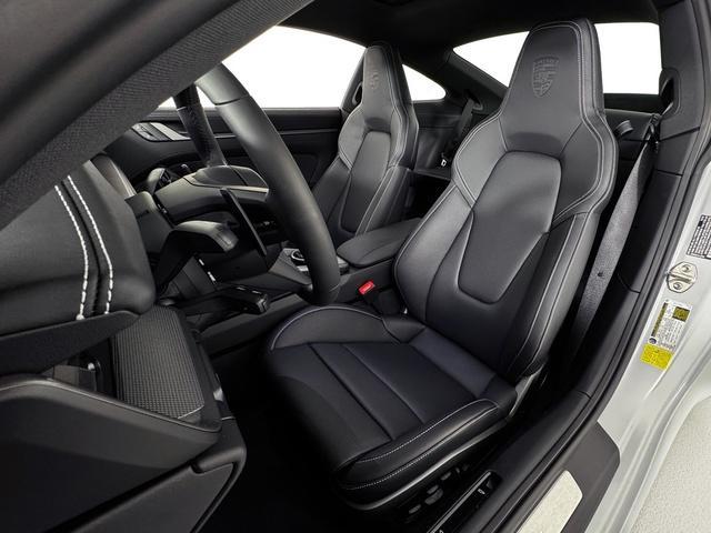 new 2025 Porsche 911 car, priced at $152,465