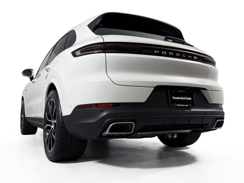 new 2025 Porsche Cayenne car, priced at $106,735
