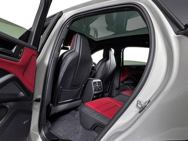 new 2025 Porsche Cayenne car, priced at $144,775