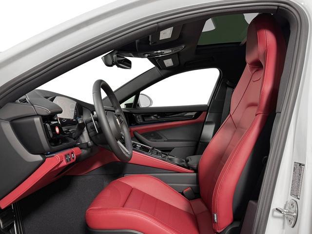 new 2026 Porsche Panamera car, priced at $132,720