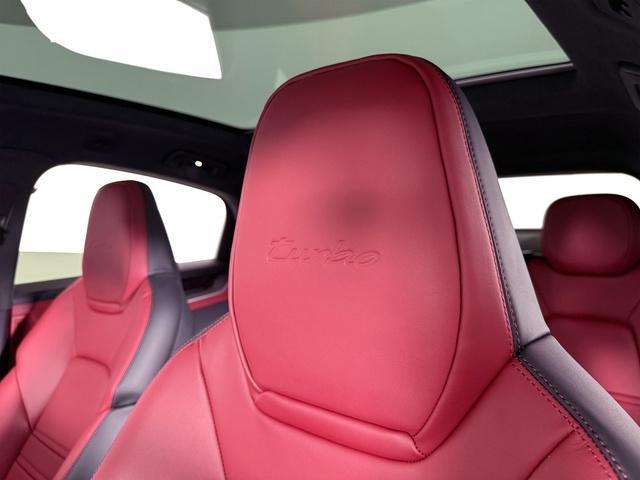 new 2025 Porsche Cayenne car, priced at $167,595