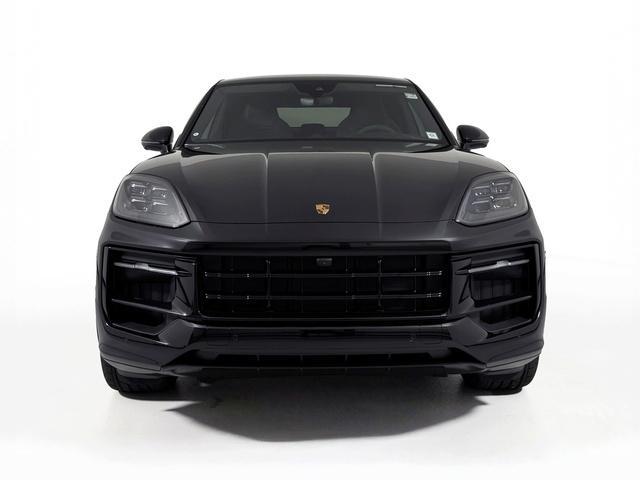 new 2025 Porsche Cayenne car, priced at $143,065