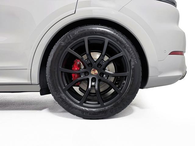 new 2025 Porsche Cayenne car, priced at $143,315