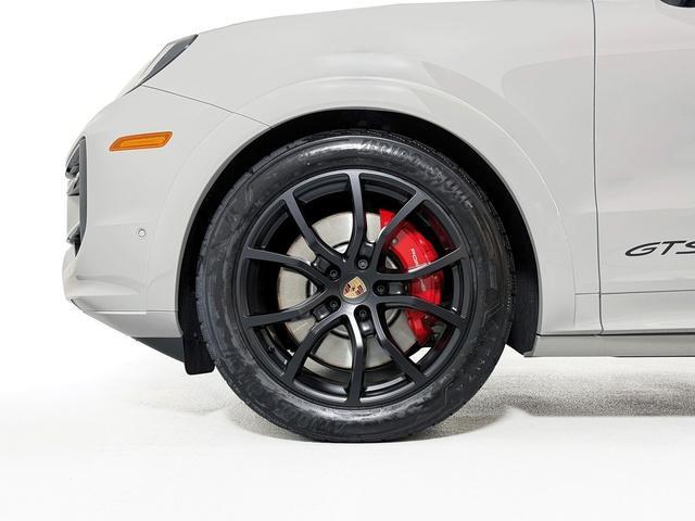 new 2025 Porsche Cayenne car, priced at $143,315