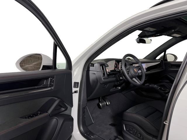 new 2025 Porsche Cayenne car, priced at $143,315