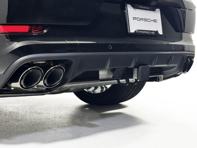 new 2025 Porsche Cayenne car, priced at $171,635