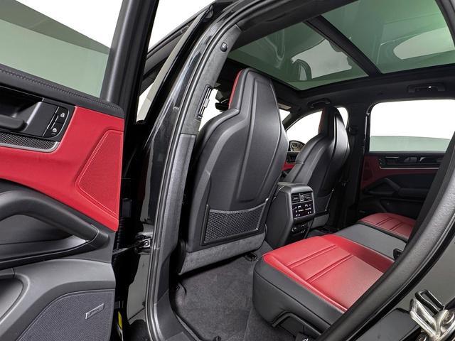 new 2025 Porsche Cayenne car, priced at $171,635