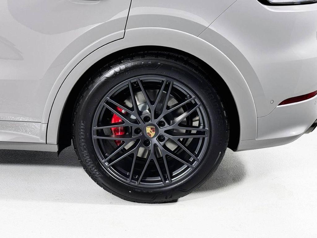 new 2025 Porsche Cayenne car, priced at $143,165