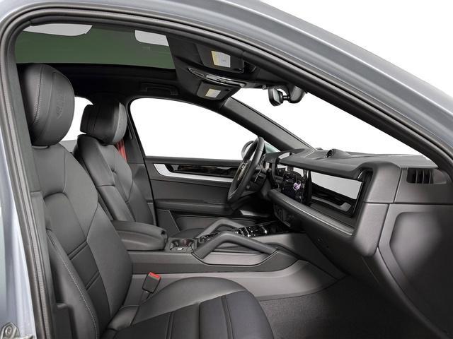 new 2025 Porsche Cayenne car, priced at $99,615