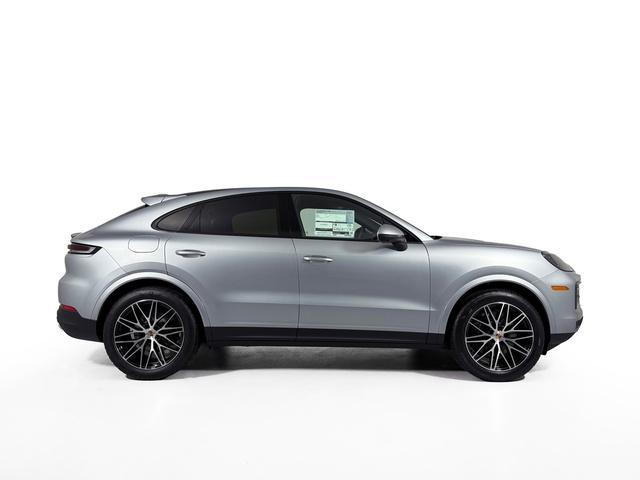new 2025 Porsche Cayenne car, priced at $99,615