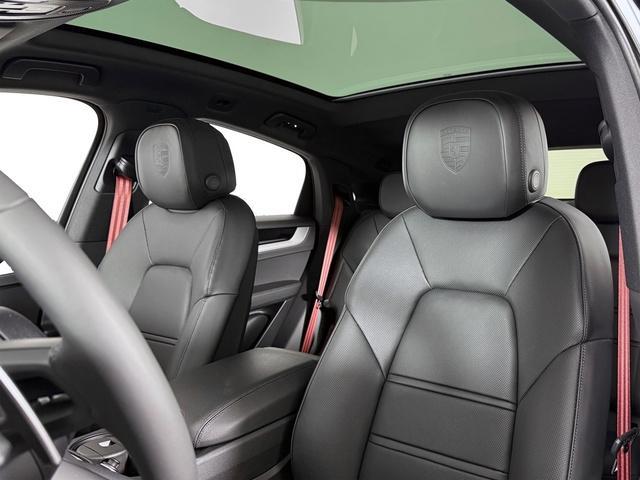 new 2025 Porsche Cayenne car, priced at $99,615