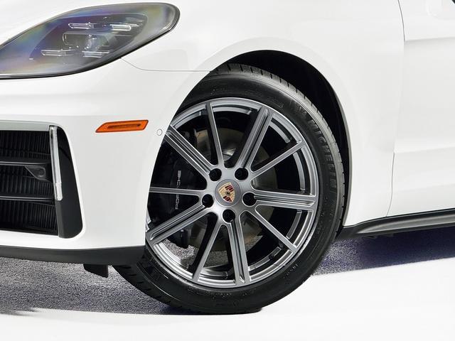 new 2025 Porsche Panamera car, priced at $119,455