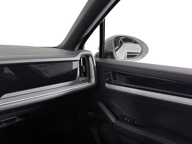 new 2025 Porsche Cayenne car, priced at $106,945