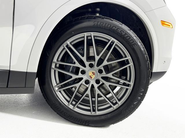 new 2025 Porsche Cayenne car, priced at $106,945