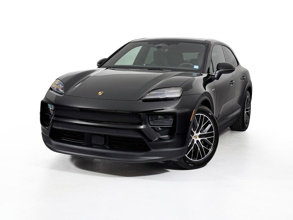 used 2025 Porsche Macan car, priced at $72,900