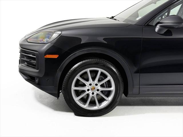 used 2025 Porsche Cayenne car, priced at $86,900