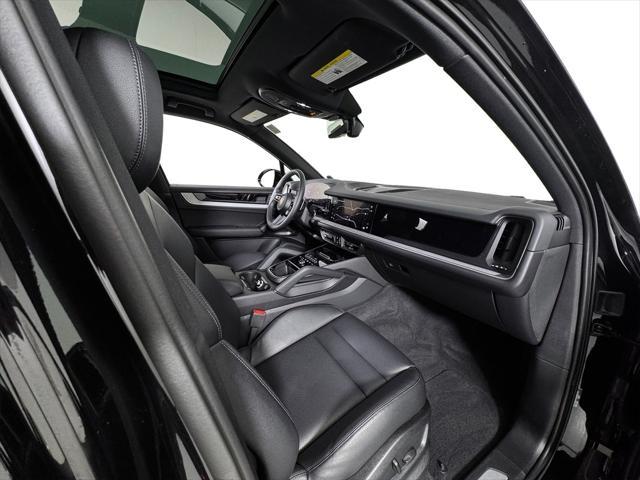 used 2025 Porsche Cayenne car, priced at $86,900