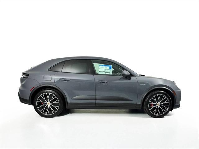 used 2025 Porsche Macan car