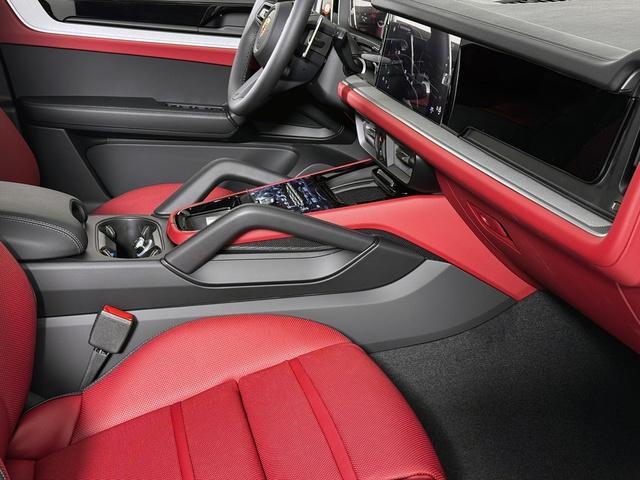 new 2025 Porsche Cayenne car, priced at $95,845