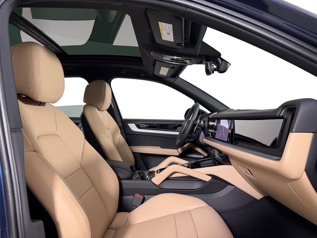 new 2025 Porsche Cayenne car, priced at $121,315