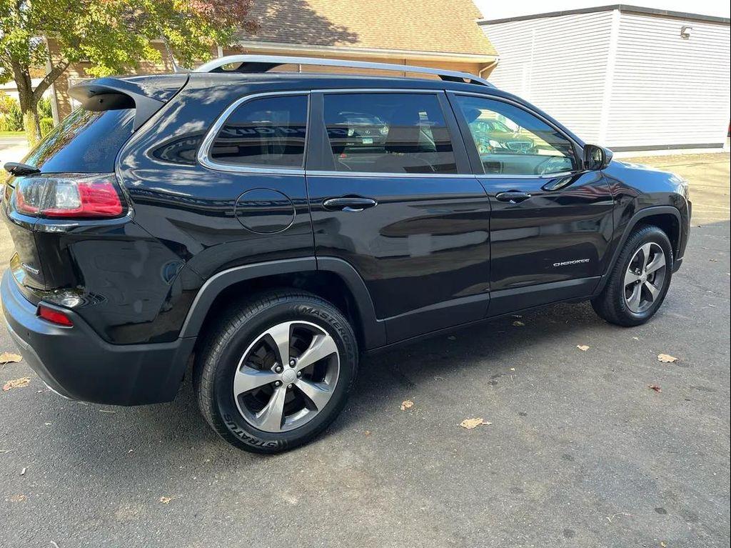 used 2019 Jeep Cherokee car, priced at $19,280