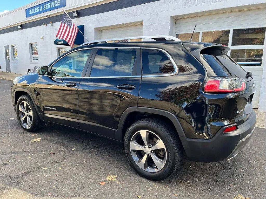 used 2019 Jeep Cherokee car, priced at $19,280