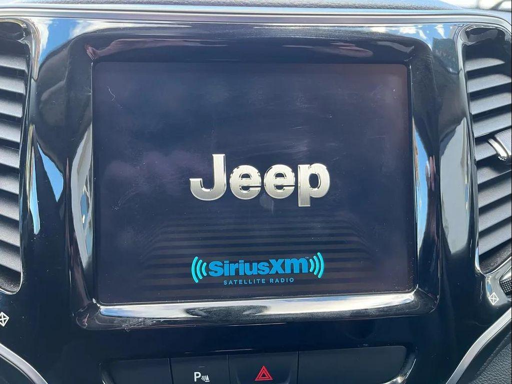 used 2019 Jeep Cherokee car, priced at $19,280