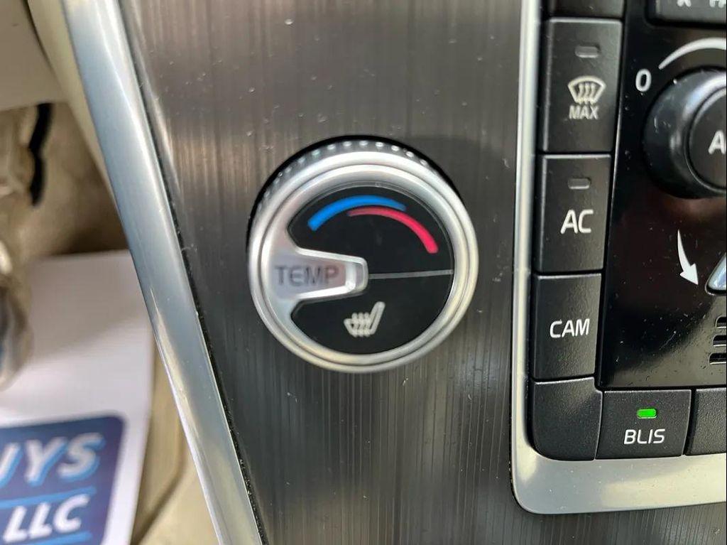 used 2016 Volvo XC60 car, priced at $13,490