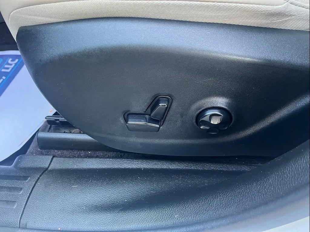 used 2017 Jeep Cherokee car, priced at $13,680