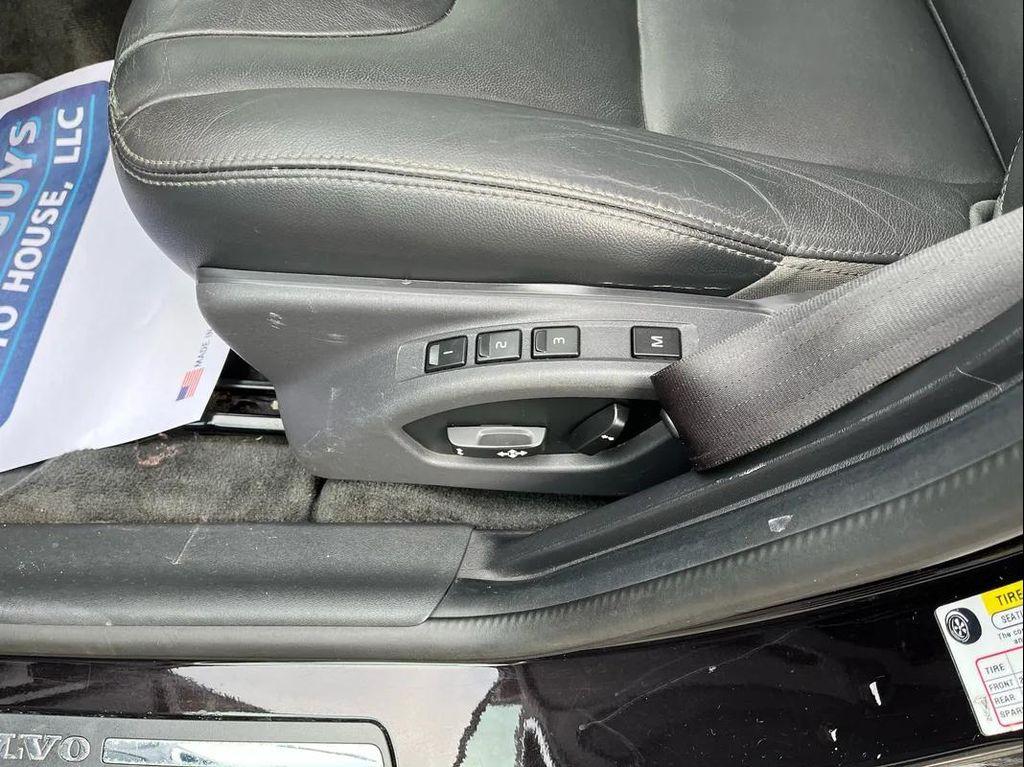 used 2015 Volvo V60 car, priced at $14,580