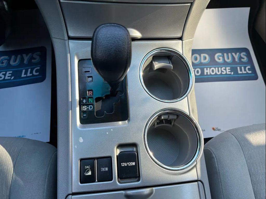 used 2012 Toyota Highlander car, priced at $12,290