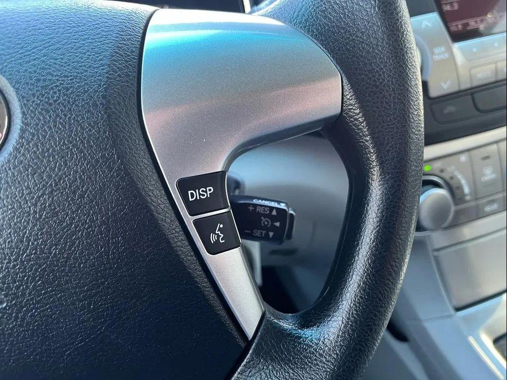 used 2012 Toyota Highlander car, priced at $12,290