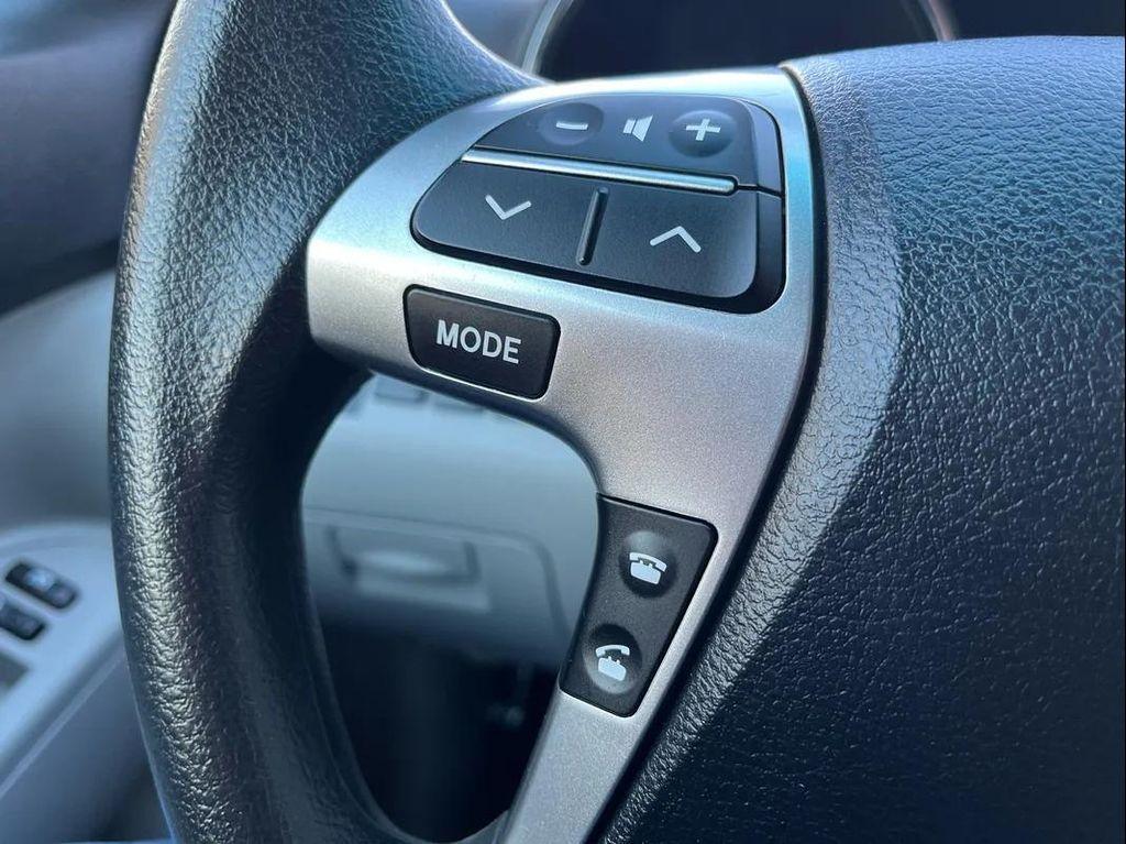 used 2012 Toyota Highlander car, priced at $12,290