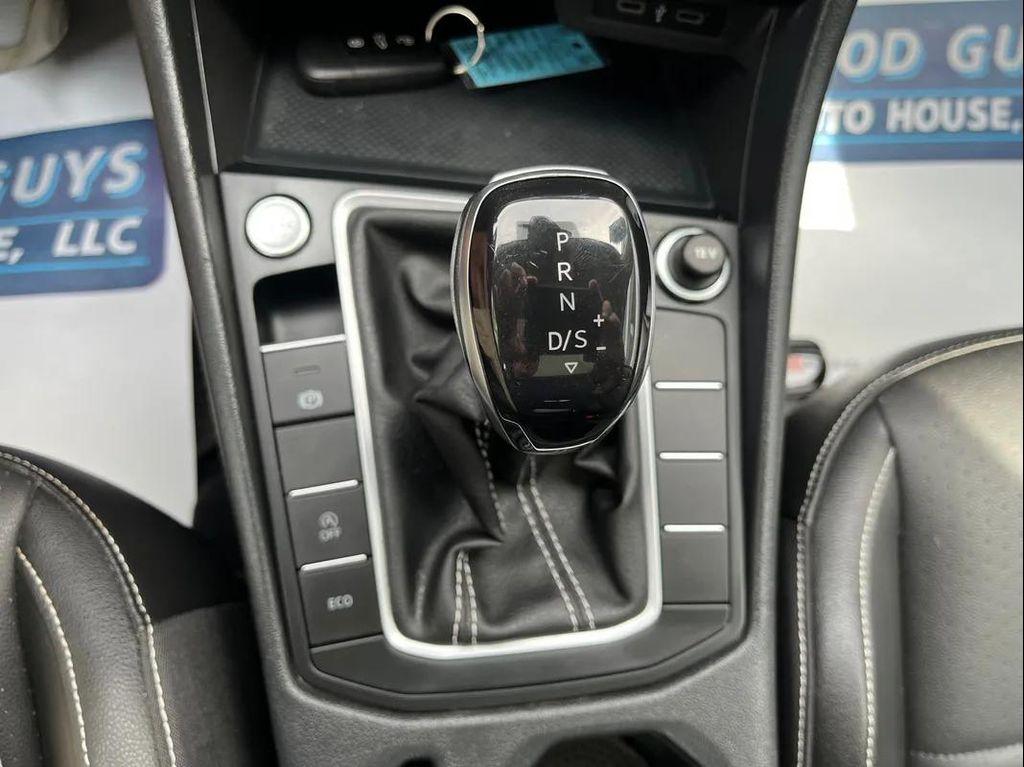 used 2022 Volkswagen Jetta car, priced at $18,580