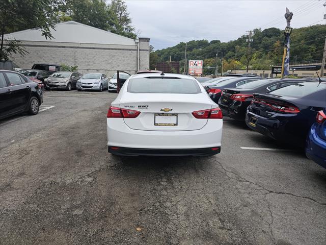 used 2018 Chevrolet Malibu car, priced at $10,500